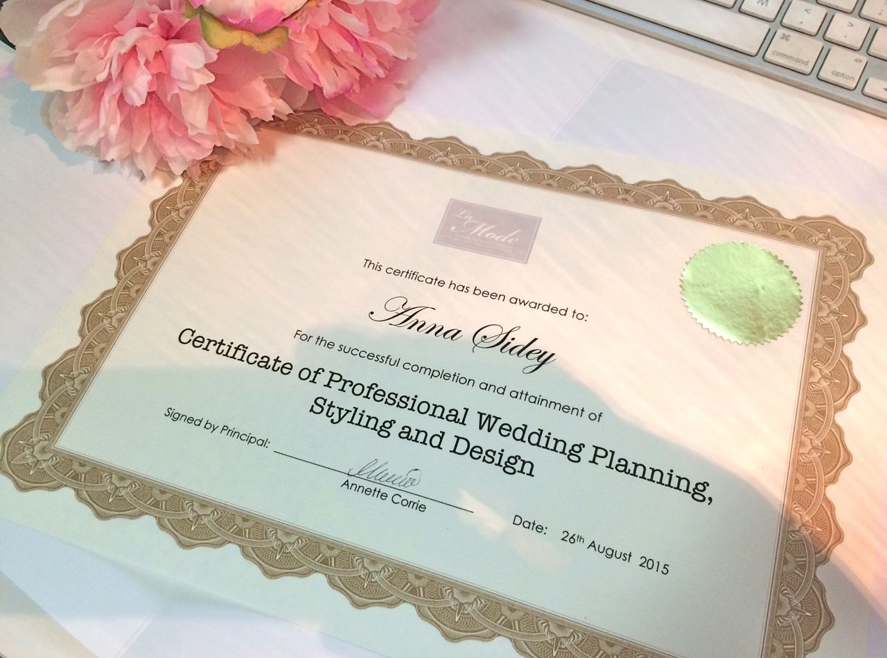 Certificate of Professional Wedding Planning La Mode College- Become a wedding planner