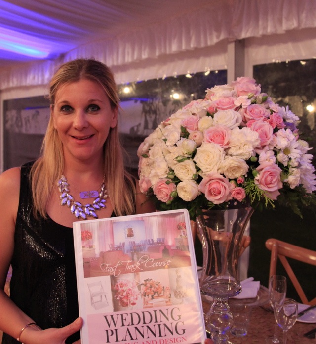 How to become a wedding planner in less then 12 weeks
